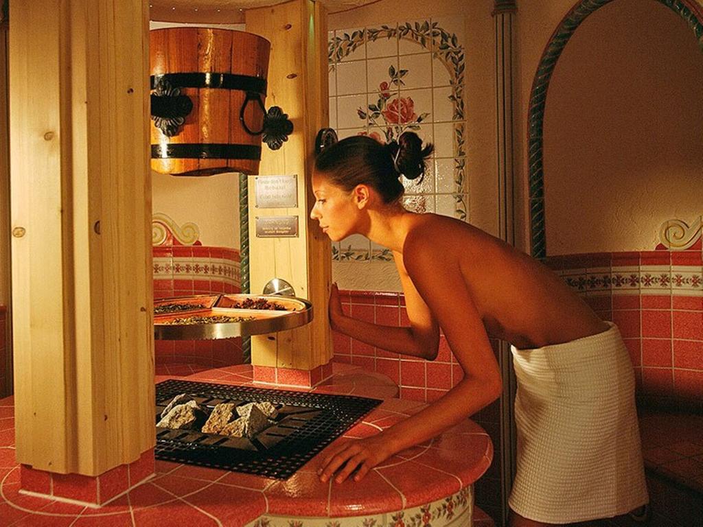 Hotel Des Alpes ザムナウン エクステリア 写真