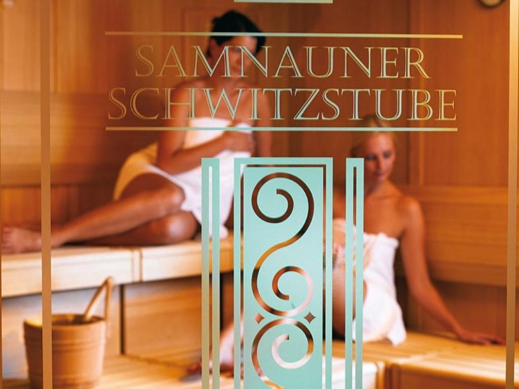 Hotel Des Alpes ザムナウン エクステリア 写真